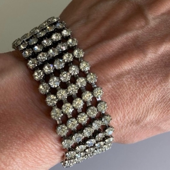 Vintage Estate Rhinestone Bracelet - Picture 13 of 16
